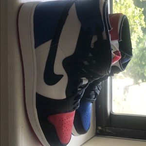 Never been worn Womens Jordan 1 rebel xx top 3